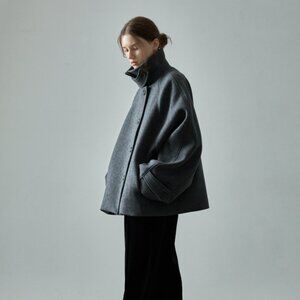 NEW Facade Pattern Gray Cashmere Oversized Half Coat